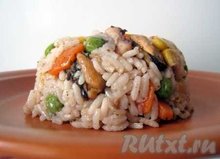 Вкусный рис с морепродуктами по азиатски