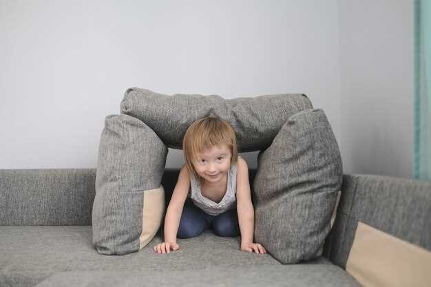 Что делать и как предотвратить травмы ребенка в 4 месяца при падении с дивана