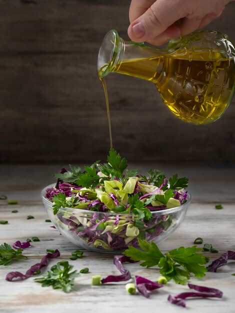 Легкий быстрый рецепт свежего салата из капусты с уксусом и сахаром